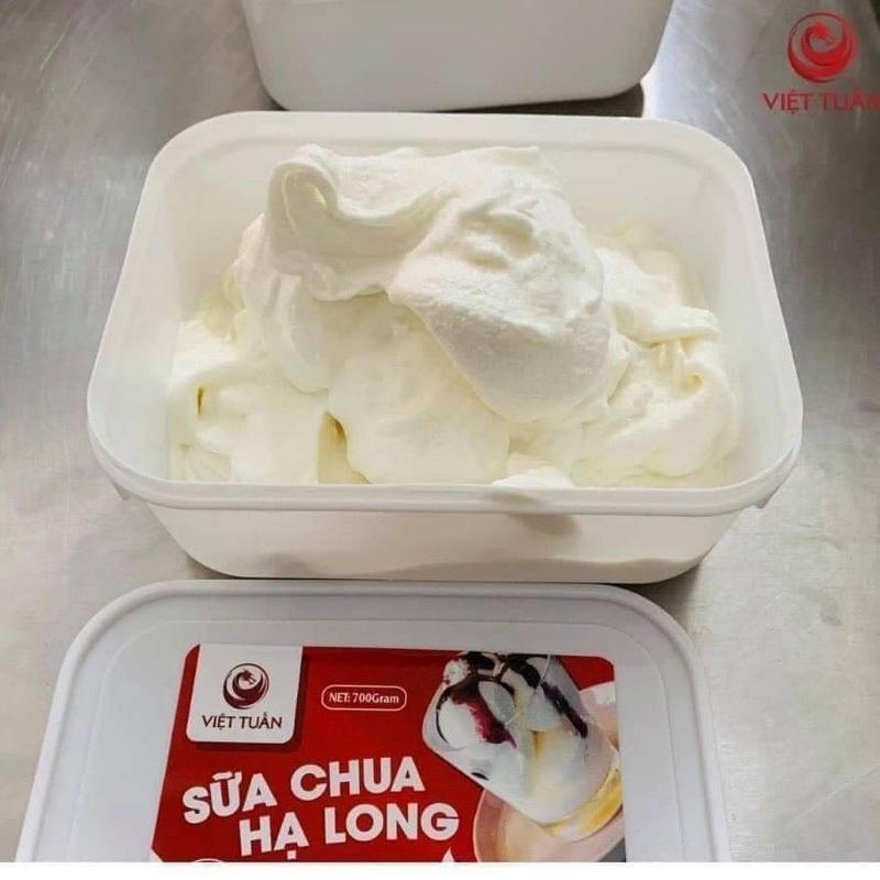 Kem sữa chua hạ long hộp to 700gr chuẩn vị