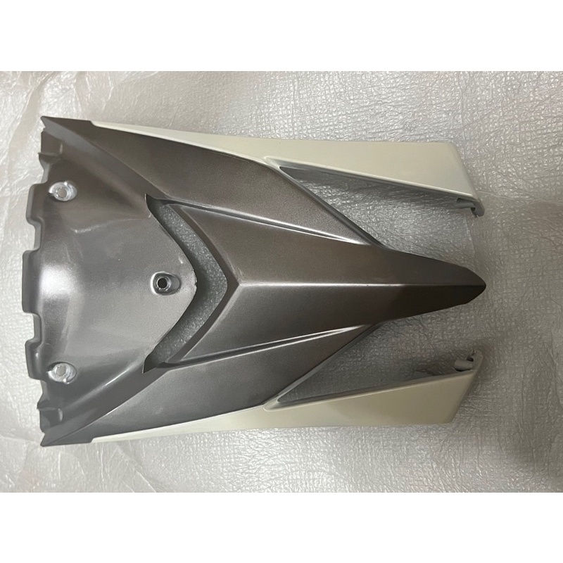 Mặt nạ trước xe Elegant mã SAS