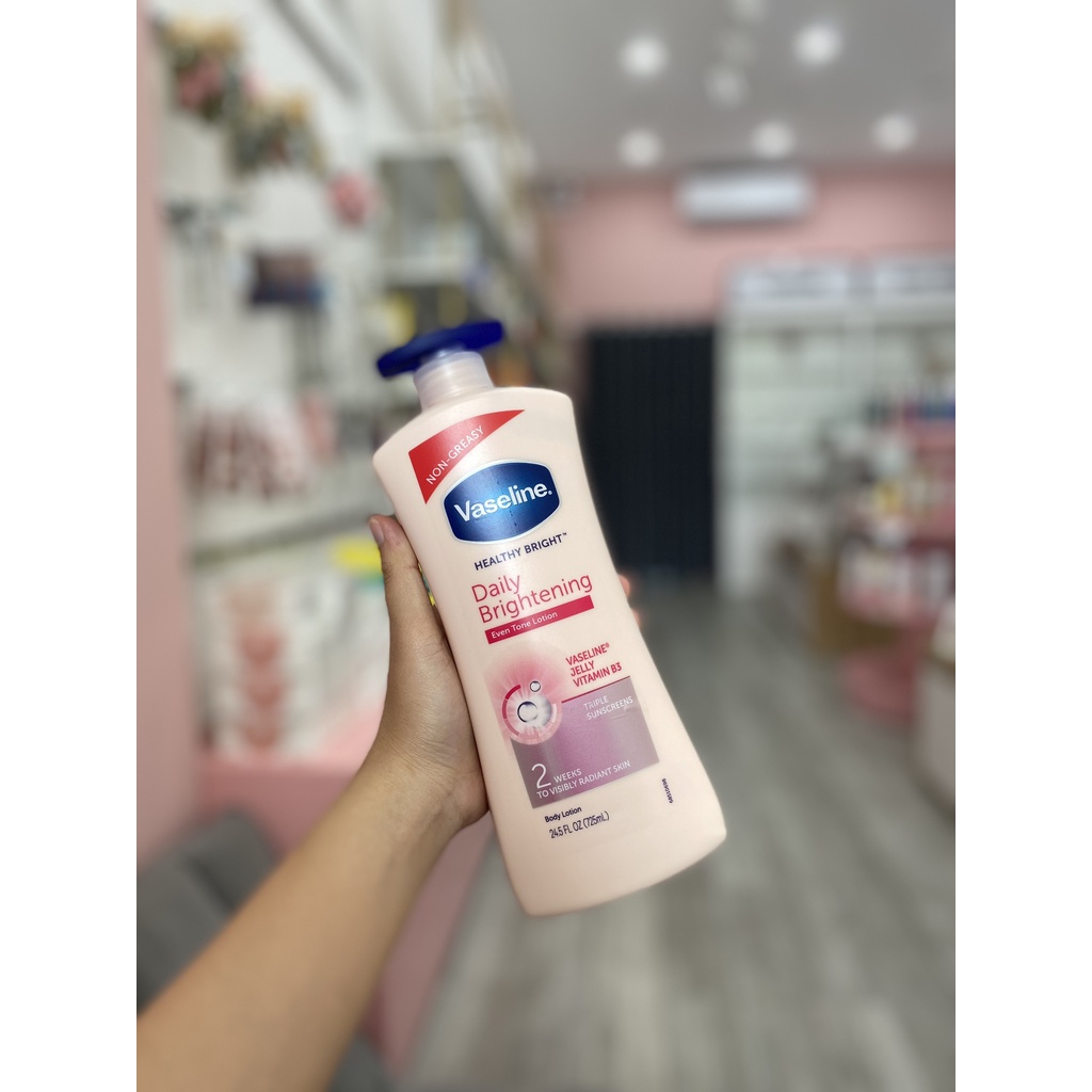 Sữa Dưỡng Thể Vaseline 725ml Dưỡng Trắng Sáng Da Nâng Tone Body Lotion Tone Up Chất Kem Hồng Nhạt Không Bết Dính