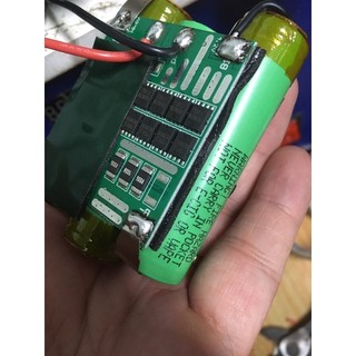Pin Dewalt 12v