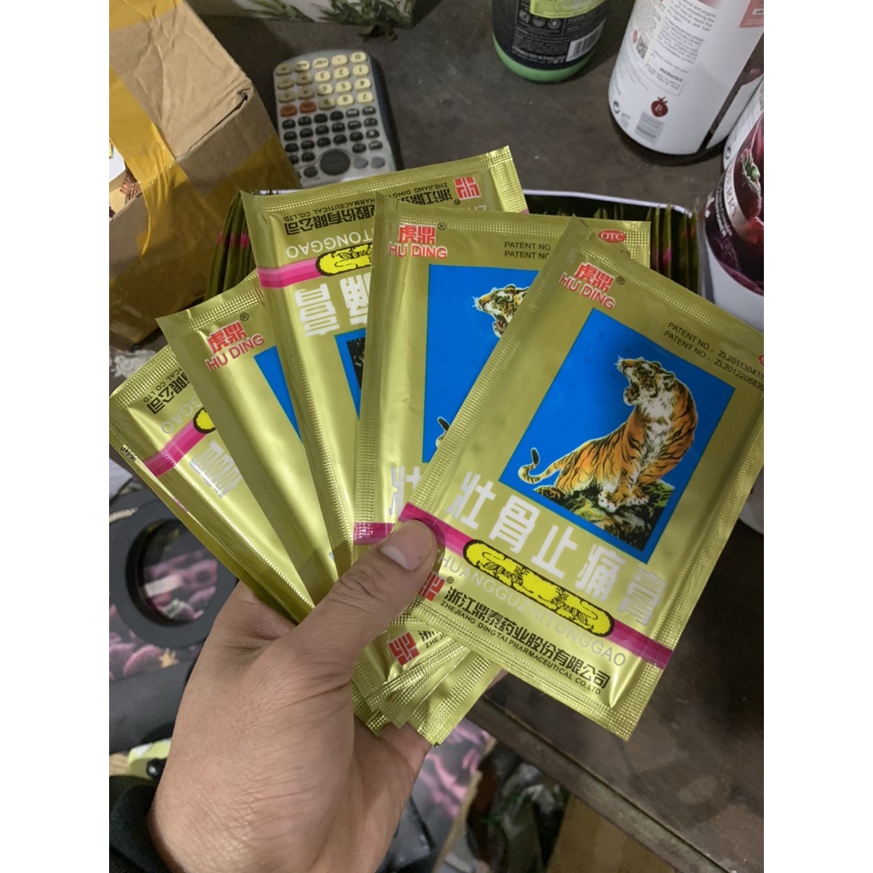 Túi 4 miếng dán đau mỏi vai cổ gáy, lưng, chân body