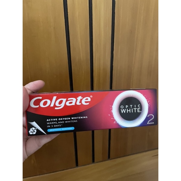 Kem Đánh Răng Colgate Optic White O2 Với Oxy Hoạt Tính 85g (hàng thiết kế mới)