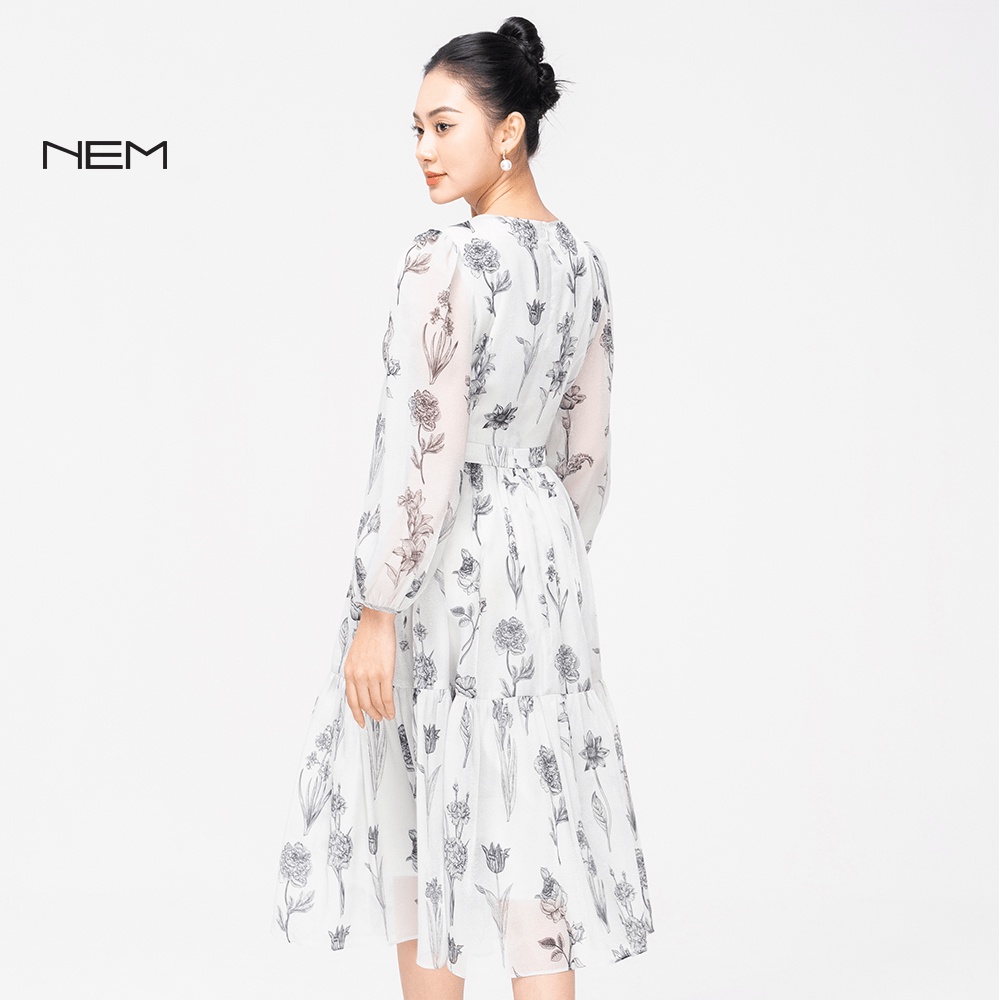 ĐẦM HOA DÀI TAY NEM FASHION D42242
