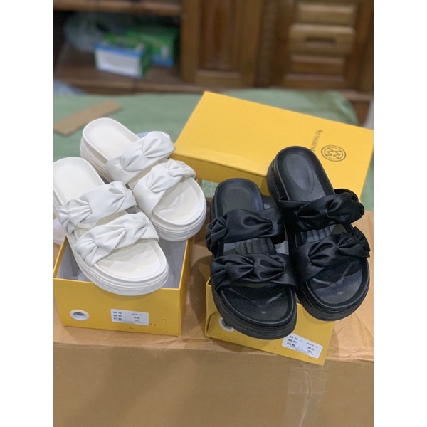 Dép quai nhún phồng đi êm chân QC full box