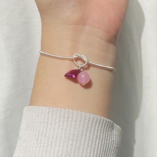 Lắc tay đá Thạch Anh Hồng charm trái tim