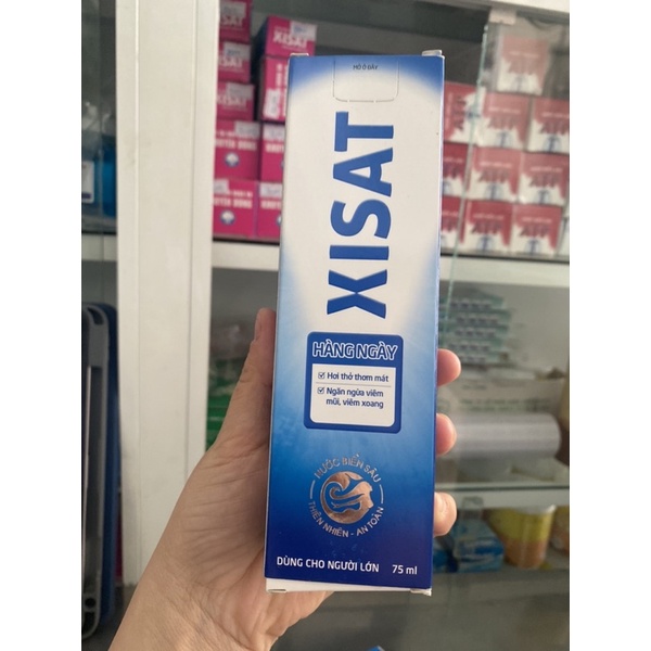 Xịt mũi Xisat xanh người lớn chai 75ml