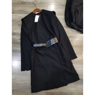 Váy vest M.N.G dư xịn, không có dây nịt kèm theo