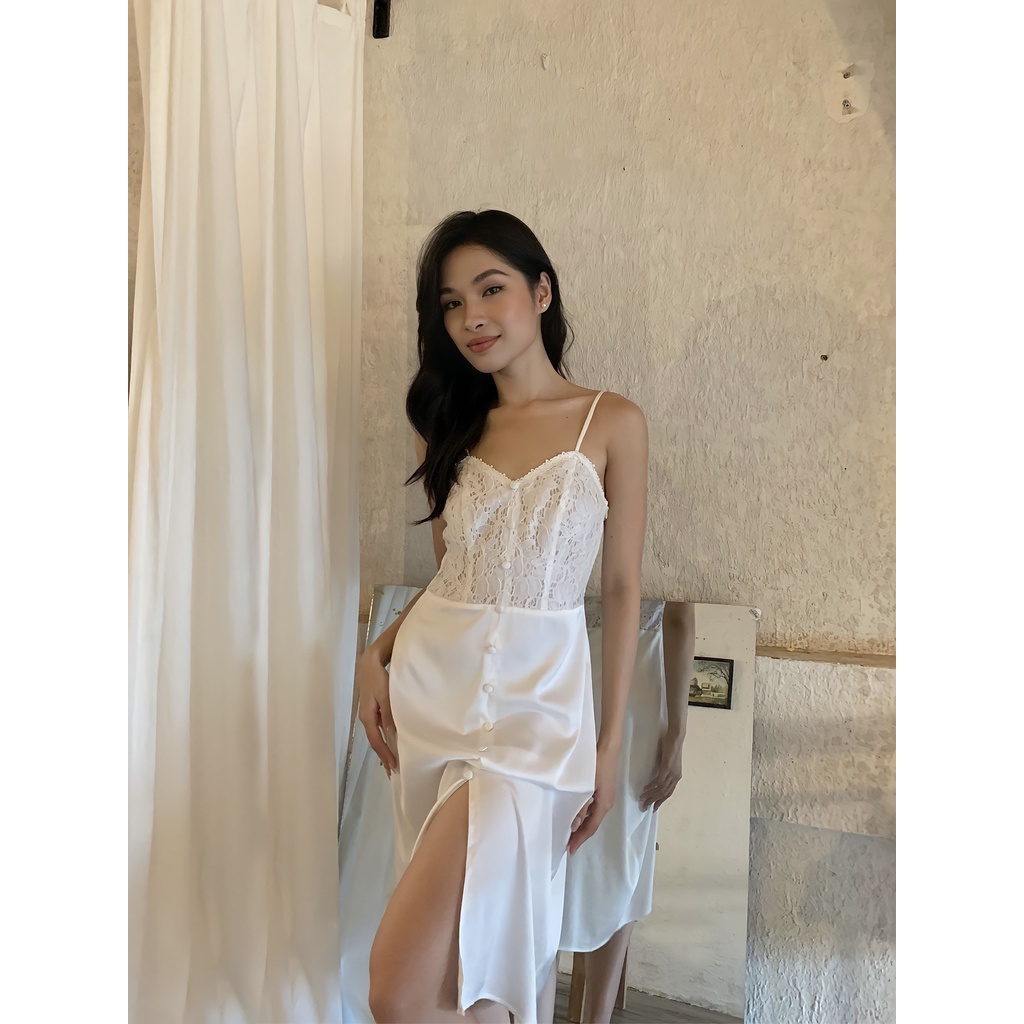 Venus dress đầm ngủ 2 dây trắng phối ren phong cách nữ tính