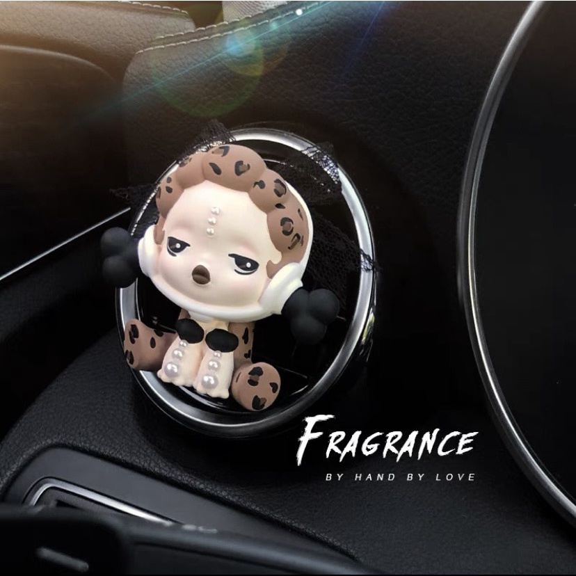 Phụ Kiện Trang Trí Cửa Gió Điều Hòa Xe Hơi Hình Skull Panda -Cài Cửa Gió Sáp Thơm Xe Ô Tô