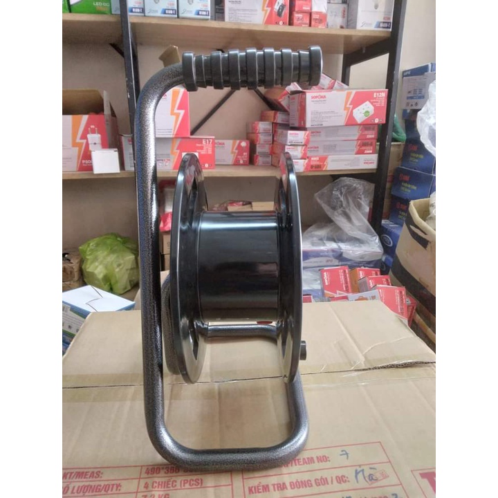 Ổ cắm công trình siêu chịu tải 3500W Sopoka. Tặng 1 phích cắm chịu tải 15A-250V