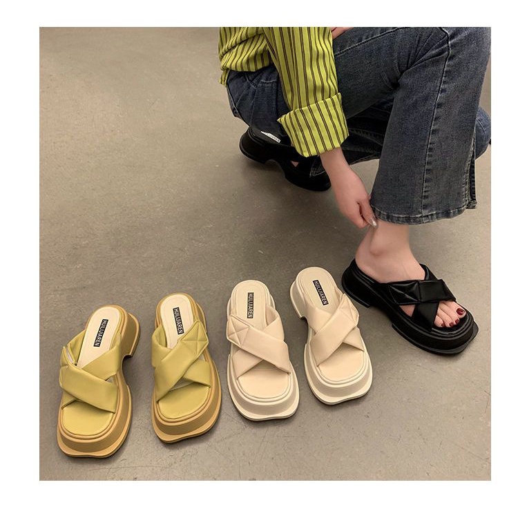 Dép lê nữ mẫu mới đế dày thường ngày