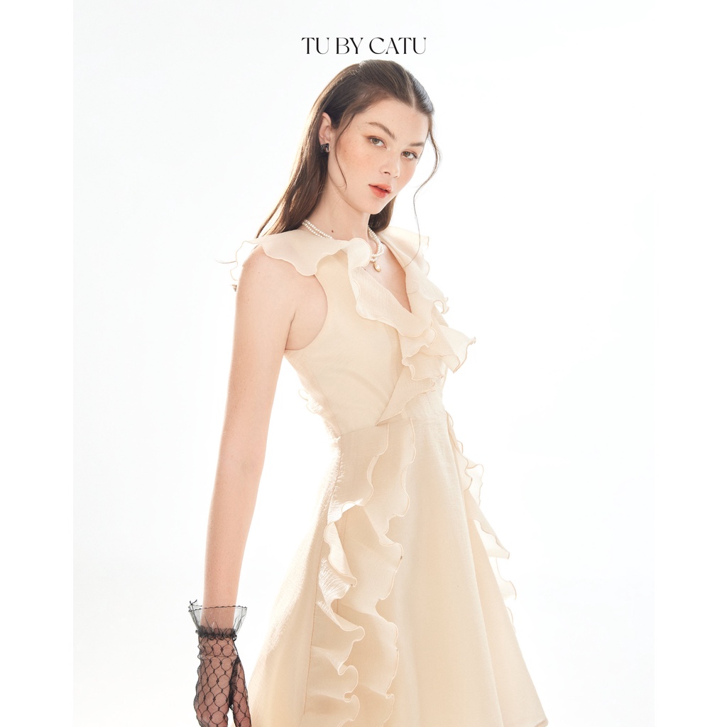 TUBYCATU | Đầm Camilia Ruffle Dress - Cream/ Black