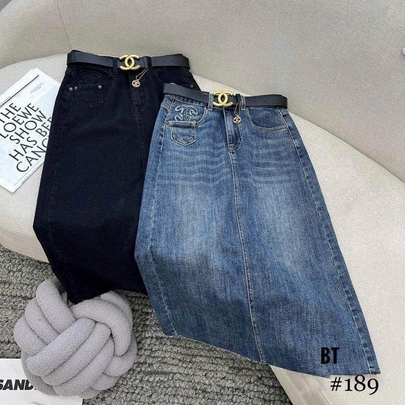 CHÂN VÁY JEANS DÀI KÈM ĐAI TÚI CHỮ NỔI HÀNG QCL1 MS37177
