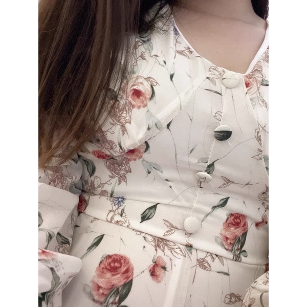 Jumsuit hoa nhí tay dài