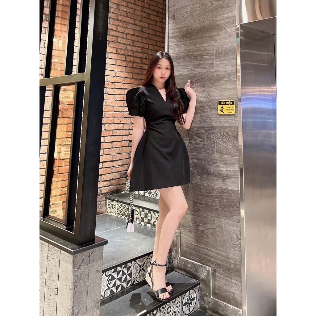 Giày Đế Xuồng 5-7 Phân Đen Trắng Da Lì Vai Ngang Chéo Gót QUEENS STORE sang êm chắc chân dễ phối cao 5-7 Phân