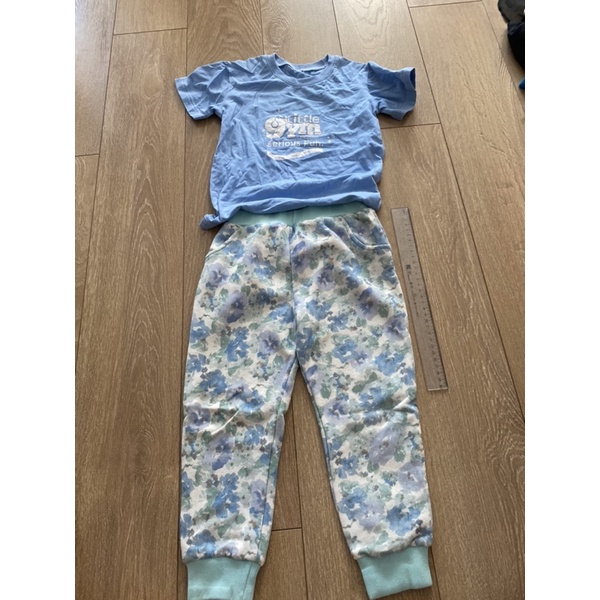 Áo phông 2-5 tuổi thanh lý đã sử dụng ít hàng y hình