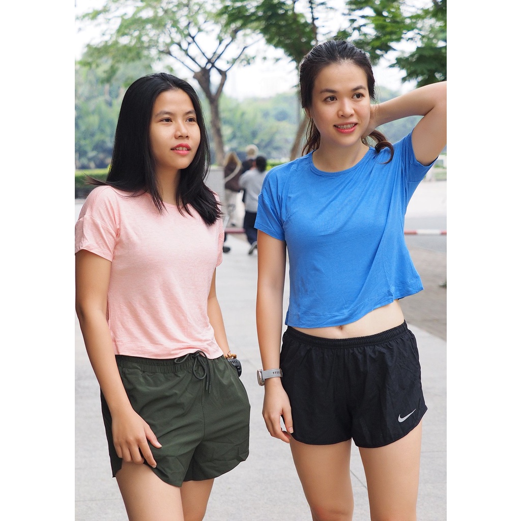 Áo thun lửng Balance Collection đắp chéo lưng