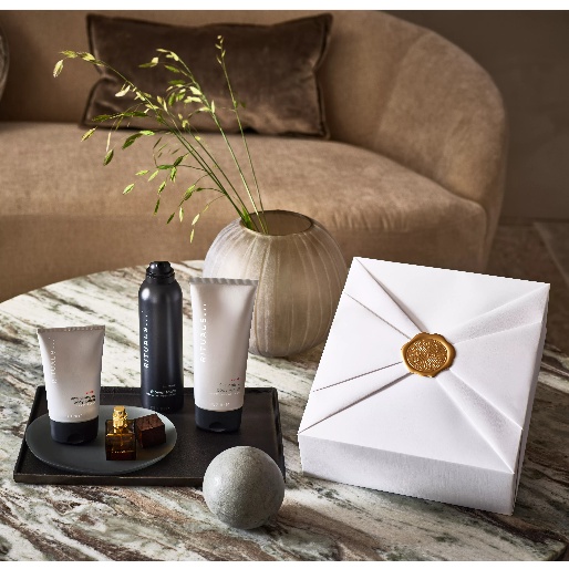 Quà tặng cao cấp tắm và dưỡng thể chăm sóc da Rituals gift set