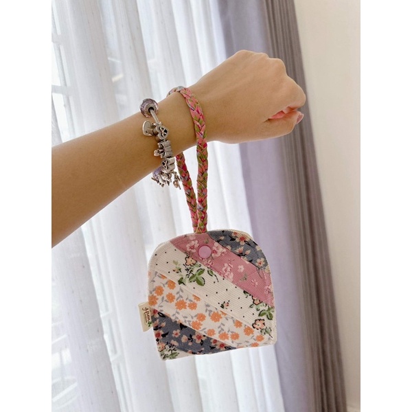 🌿Mẫu ví sò mini đeo cổ tay (Handmade) ghép vải 2023🌸