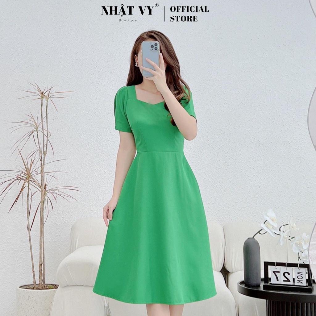 Đầm dự tiệc Nhật Vy tay ngắn cổ vuông dáng xoè phối cúc sau cách điệu thắt nơ chất lụa phù hợp công sở đi chơi - D2584