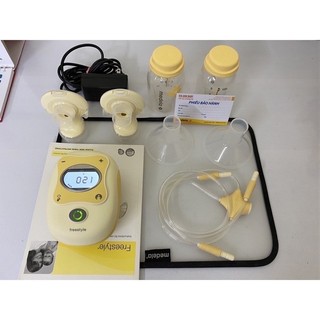[Mã MKBC13 giảm 80k đơn 1 triệu] máy hút sữa medela freestyle like new( bảo hành 10 tháng)