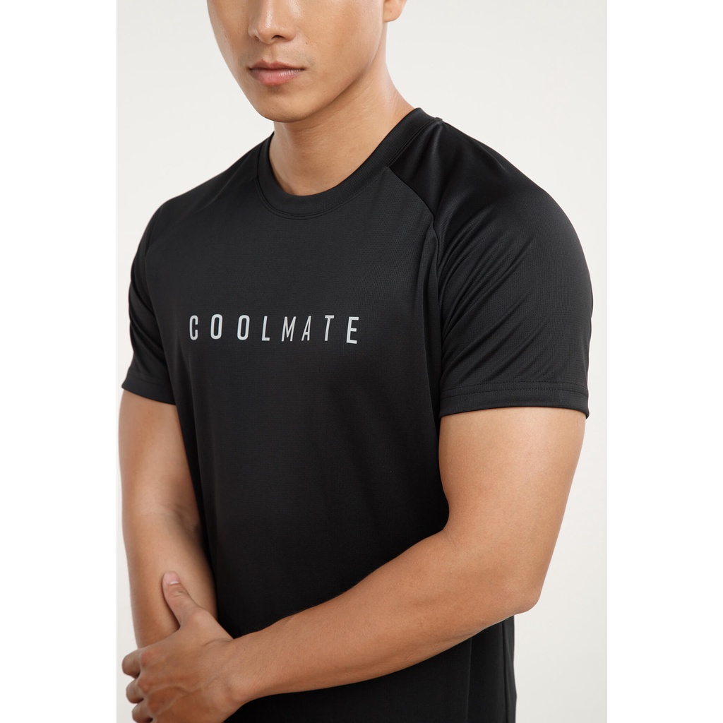Áo thun nam thể thao Essential logo Coolmate thoáng khí - thương hiệu Coolmate chất lượng cao sale off
