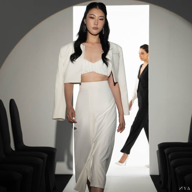 Vest lửng, độn vai, cổ tròn túi xẻ ngực 1 bên GOOBER VEST| NYA STUDIO