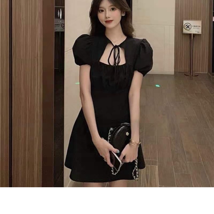 (2HAND) Đầm Nữ, Váy Nữ, Váy Xoè Hở Ngực Nơ Cổ KA63 Chất Thô Lụa Mềm Đẹp, Cá Tính Cho Bạn Nữ