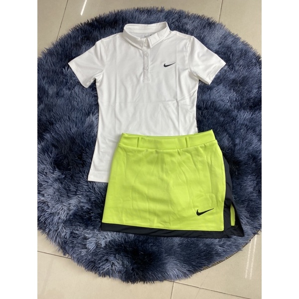 Sét golf, tennis nữ váy xẻ 1 bên, bên trong váy là quần, lên phom đẹp mê