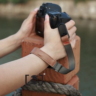 Dây máy ảnh đeo cổ tay hand strap A92