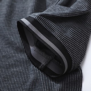 Áo Polo Cổ V
