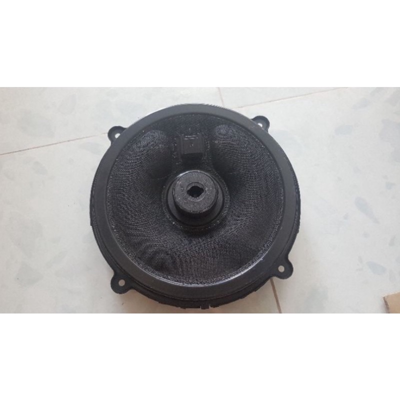 Loa Sub Bose cánh trước Mazda
