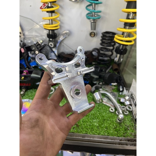 pat heo ngược cho satria exciter sonic winner đi heo brembo adelin