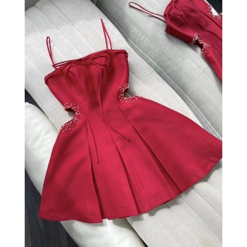 Đầm 2 dây tapta khoét eo đính đá siêu nữ tính, tùng xếp ly tôn dáng