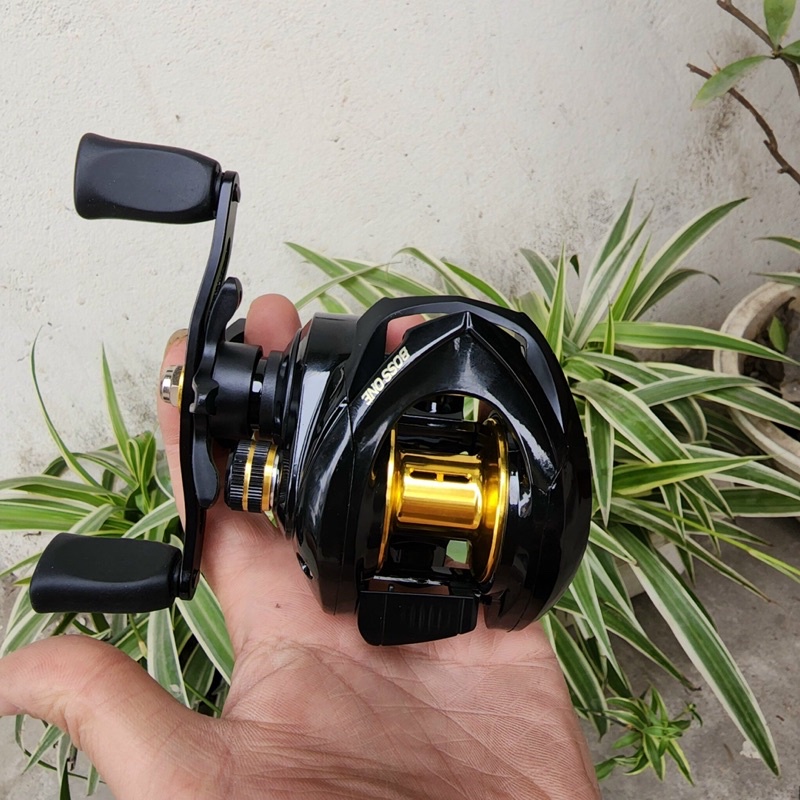 Máy câu Ngang BOSS ONE XT150 có cả tay trái tay phải