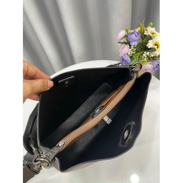 Túi xách da thật công sở Coach Willow màu xanh rêu