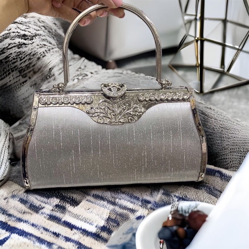 Túi Đầm Đeo Vai Hàng Cao Cấp Túi Đựng Vừa Điện THoại Lớn Thích Hợp Mang Đi Tiệc Đi Chơi Làm Quà Tặng Cao Cấp