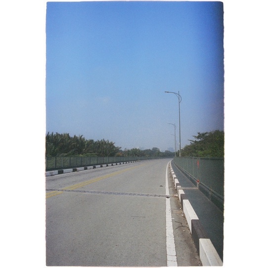 - Film 135  giá rẻ, 24 kiểu, film outdate, film Italia