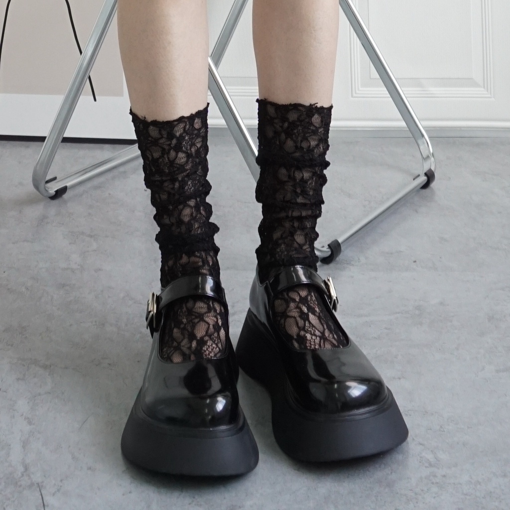 Tất ren nữ mềm mại kiểu dáng Lolita đáng yêu, Tất cổ cao trắng dập nổi họa tiết phong cách Hàn Quốc by.Lisa