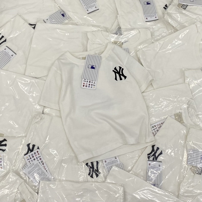 Áo phông trơn Mlb thêu logo nổi cho bé trai