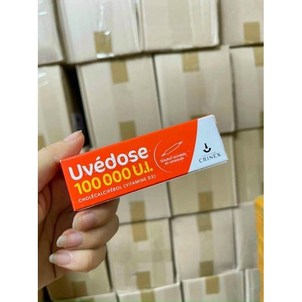 Vitamin D liều cao Uvedose 100000 UI