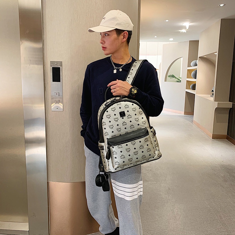 Mẫu Balo đi học chính hãng MOM hot trend 2023 dành cho Nam và nữ, Balo đi du lịch da mềm bền chống nước SCH215036