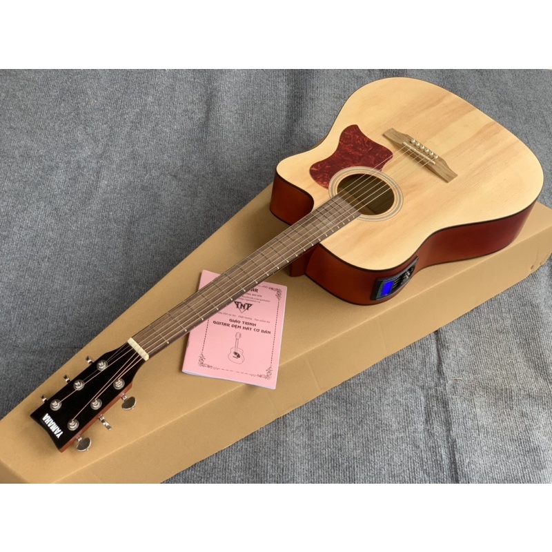 guitar acoustic Yamhan F-3000 nhiều phần quà hấp dẫn lên đến 10 món phụ kiện cho khách hàng thân yêu