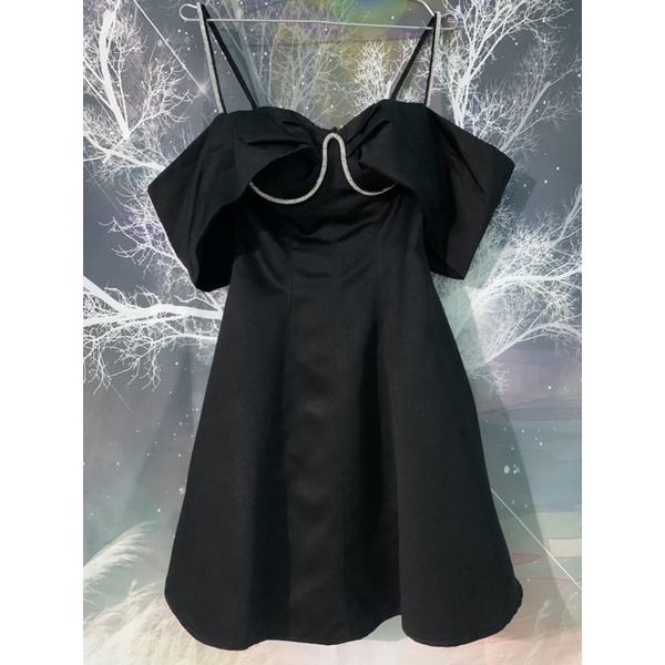 Thanh lý đầm váy