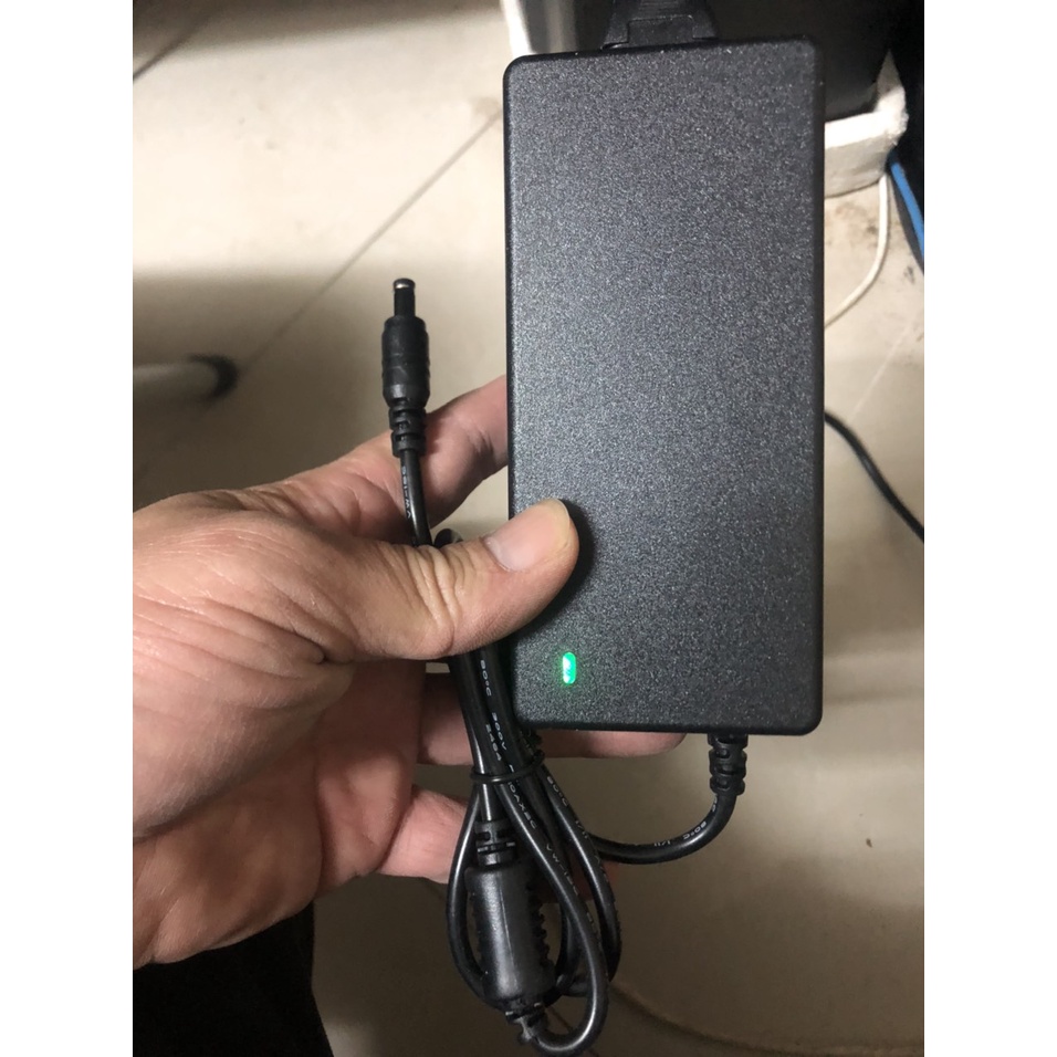 Nguồn 12V 5A Adapter 12V 5A hàng tốt giá sỉ nguồn cho máy bơm và camera