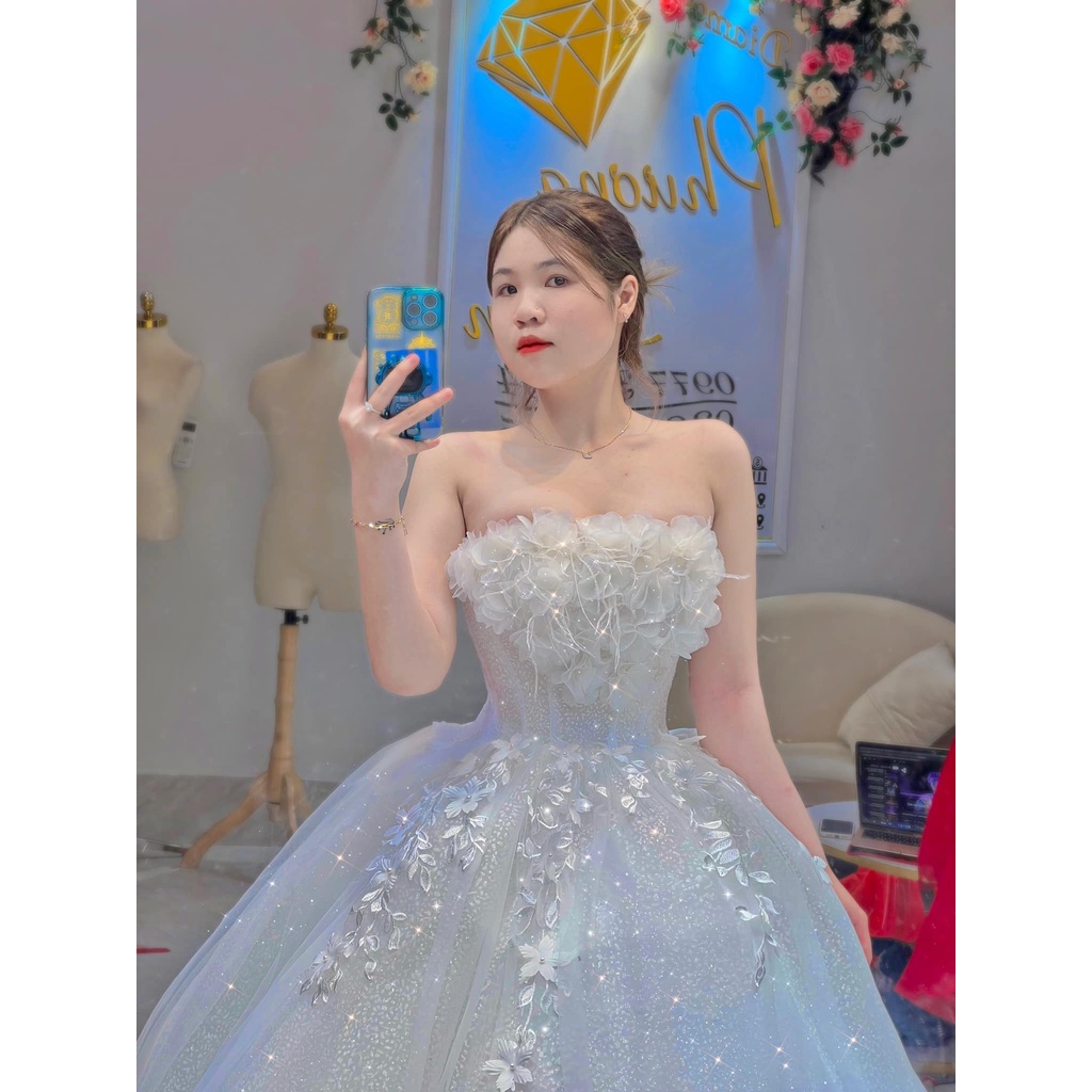 Áo cưới cô dâu,thiết kế cúp ngực nhẹ nhàng siêu xinh