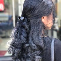 Thuốc Nhuộm Tóc màu Xanh Đen Tặng Kèm Oxy Và Gang Tay