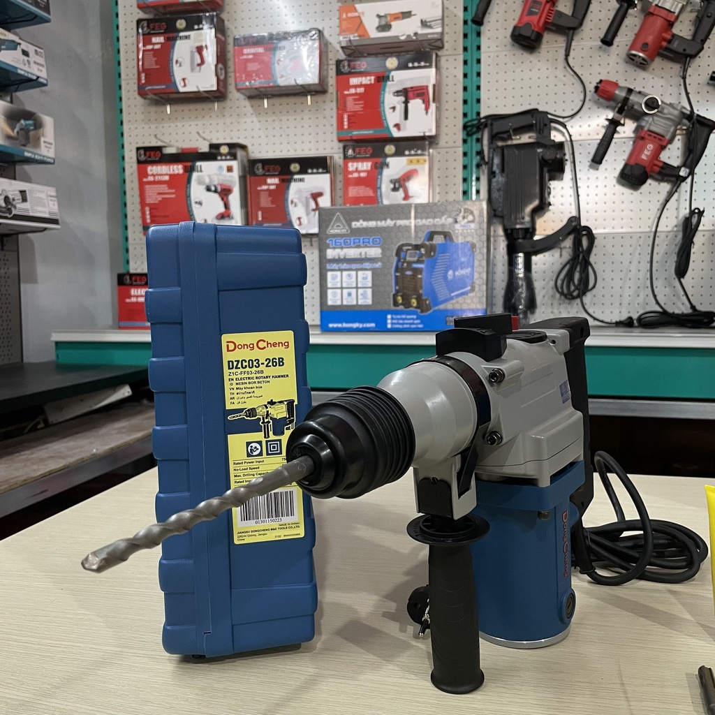 Máy khoan búa Dongcheng 750W DZC03-26B - Máy khoan đục bê tông 2 chức năng Dongcheng