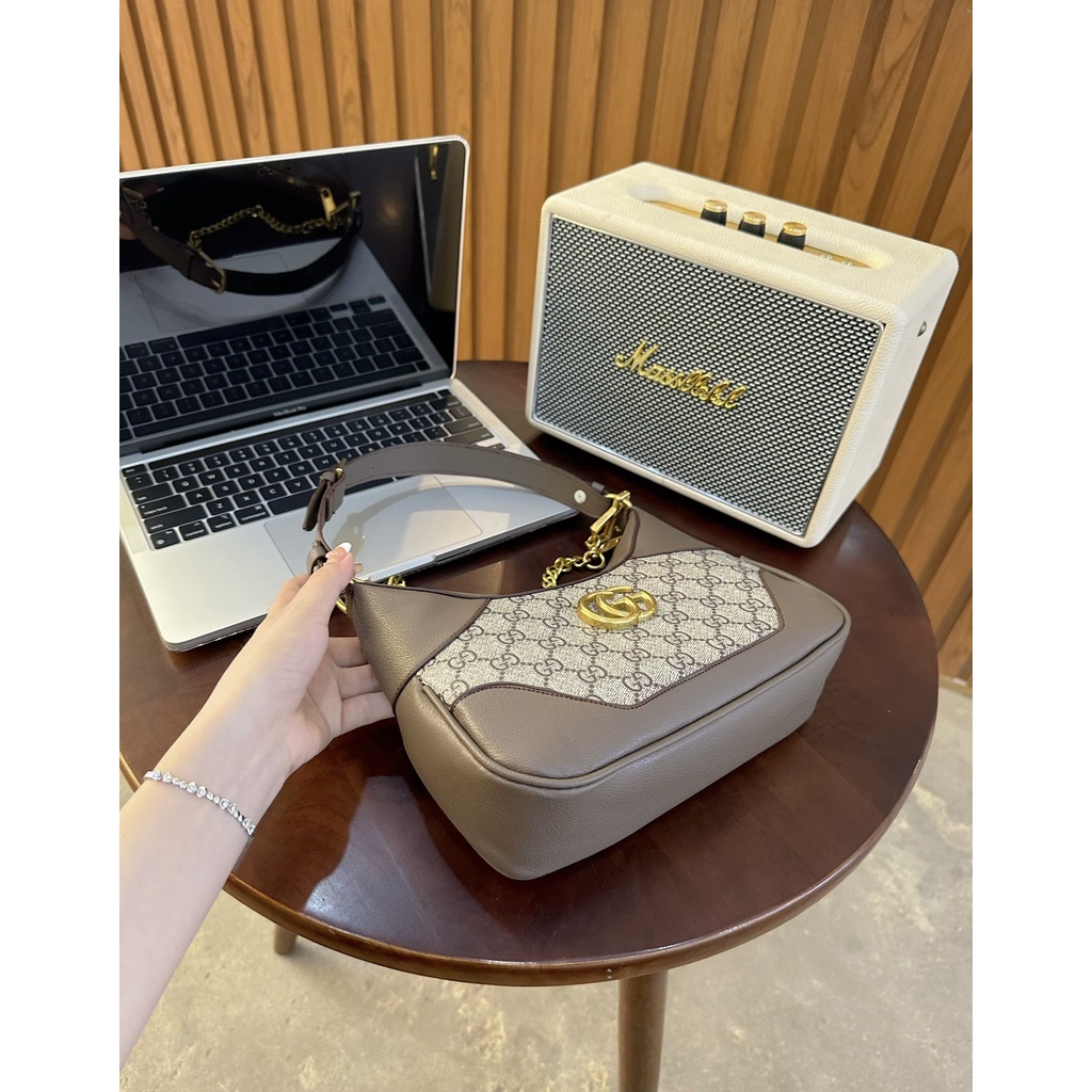 Túi xách nữ túi đeo vai G.C size 22cm có dây đeo chéo k boxx