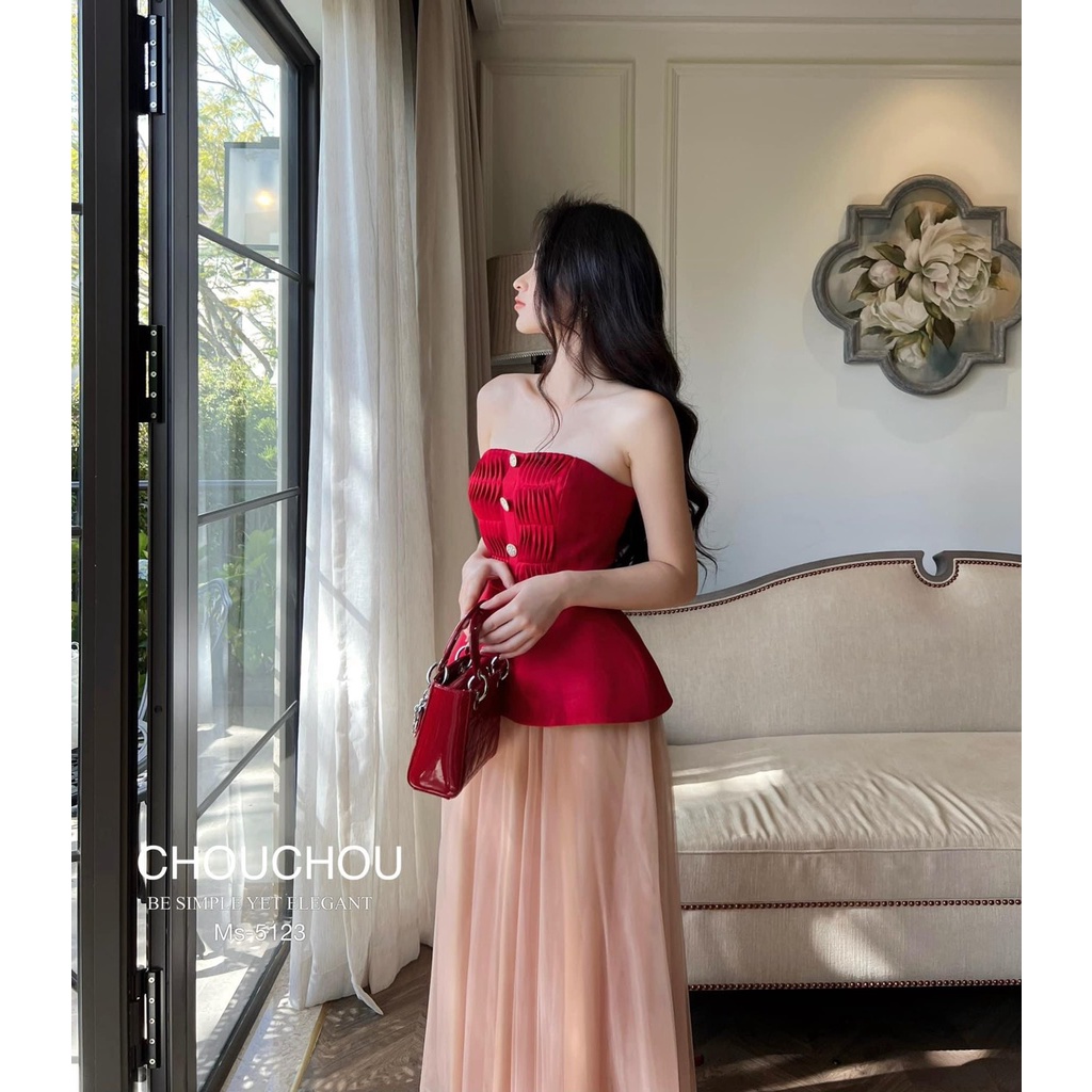 Set 2 món. Có 1 màu. Kèm hình chụp thật 100%. Size dưới 54kg vừa. Đơn giản mà đẹp. Mua nhanh kẻo hết